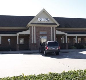 texas general contracting dennys